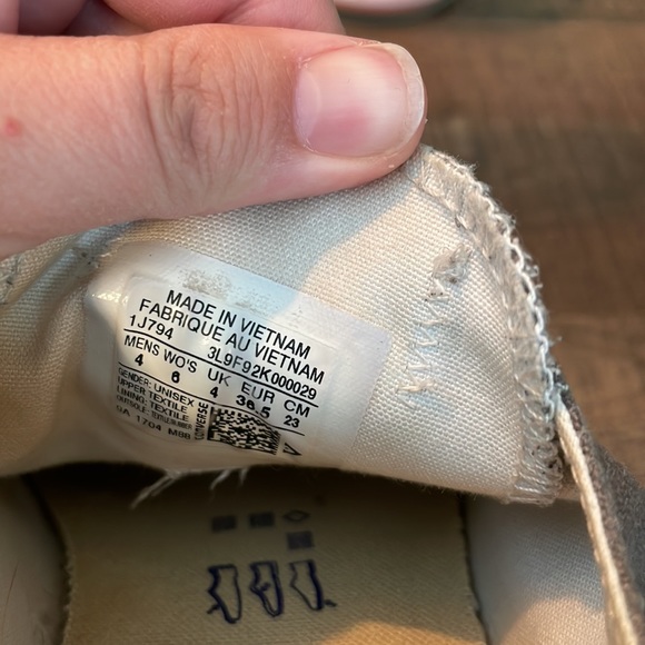 Converse All Star shoes women’s size 6 EUC - Picture 8 of 8